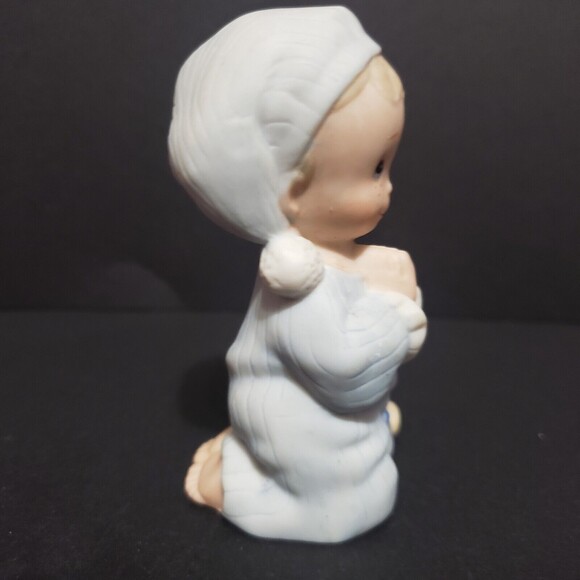 HOMCO FIGURINES ( Praying Boy~ Blue Pajamas ~ Teddy Bear ) 3.5" - Picture 4 of 6